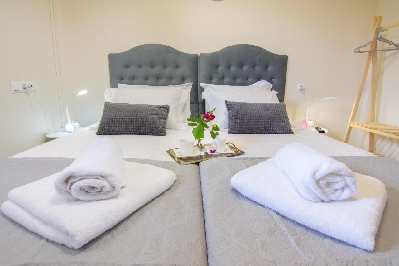 Princess Sissi, Villa-house With Private Pool And Garden וילה