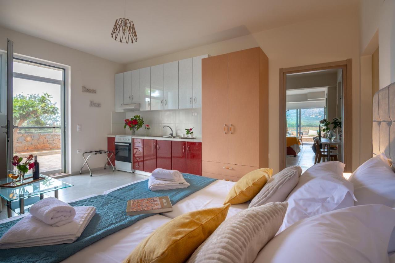 Villa Princess Sissi, Villa-house With Private Pool And Garden